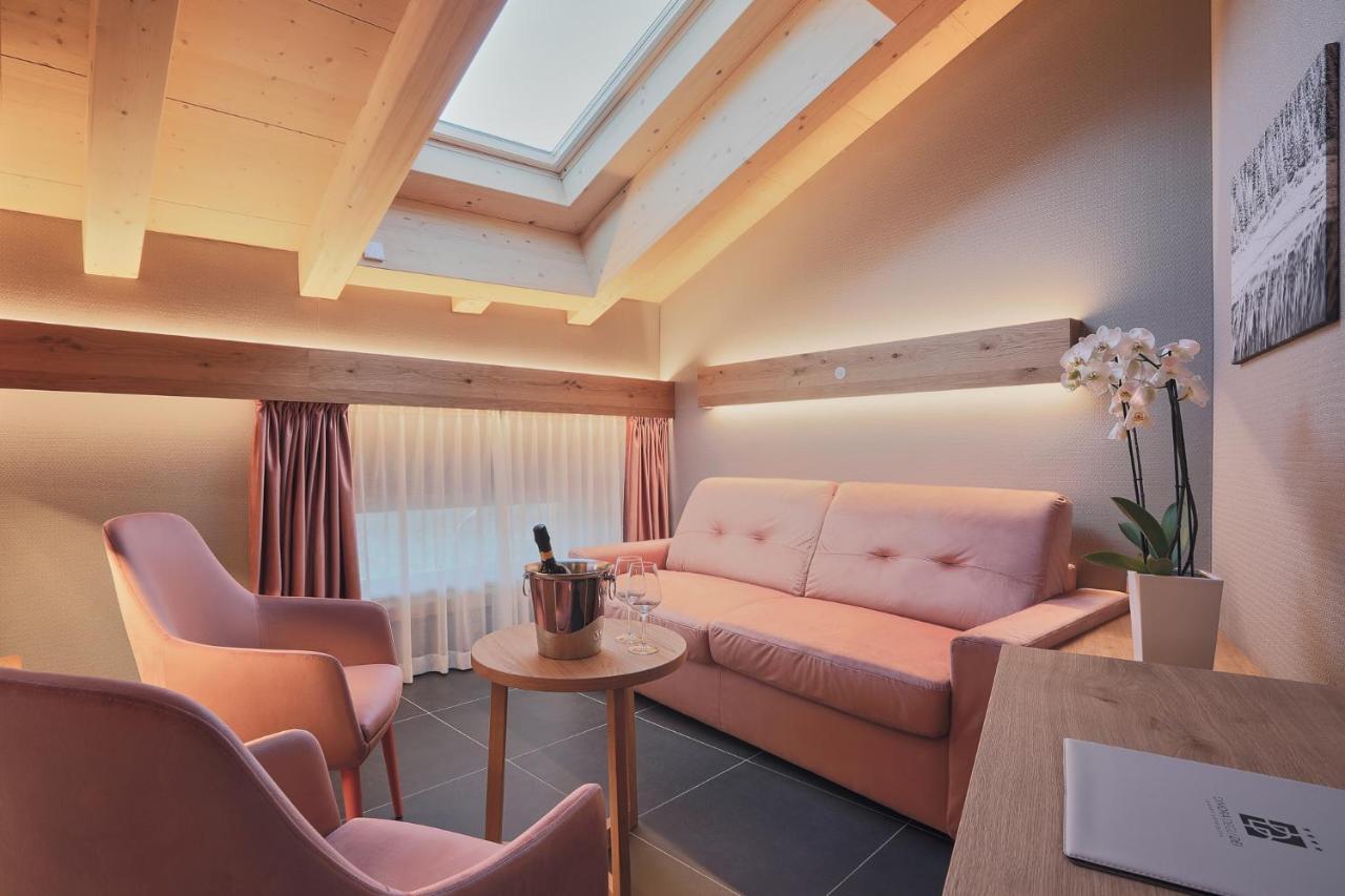 Hotel Dimora Degli Dei 4*